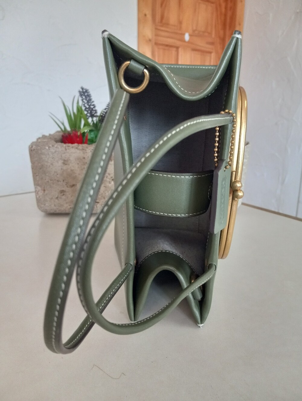 Coach Cashin Carry Tote 22, Double Kisslock, Green - Picture 10 of 15